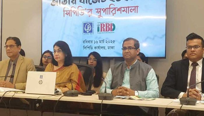 শুল্কযুদ্ধে অনিশ্চয়তায় পড়বে অর্থনীতি, আশঙ্কায় সিপিডি